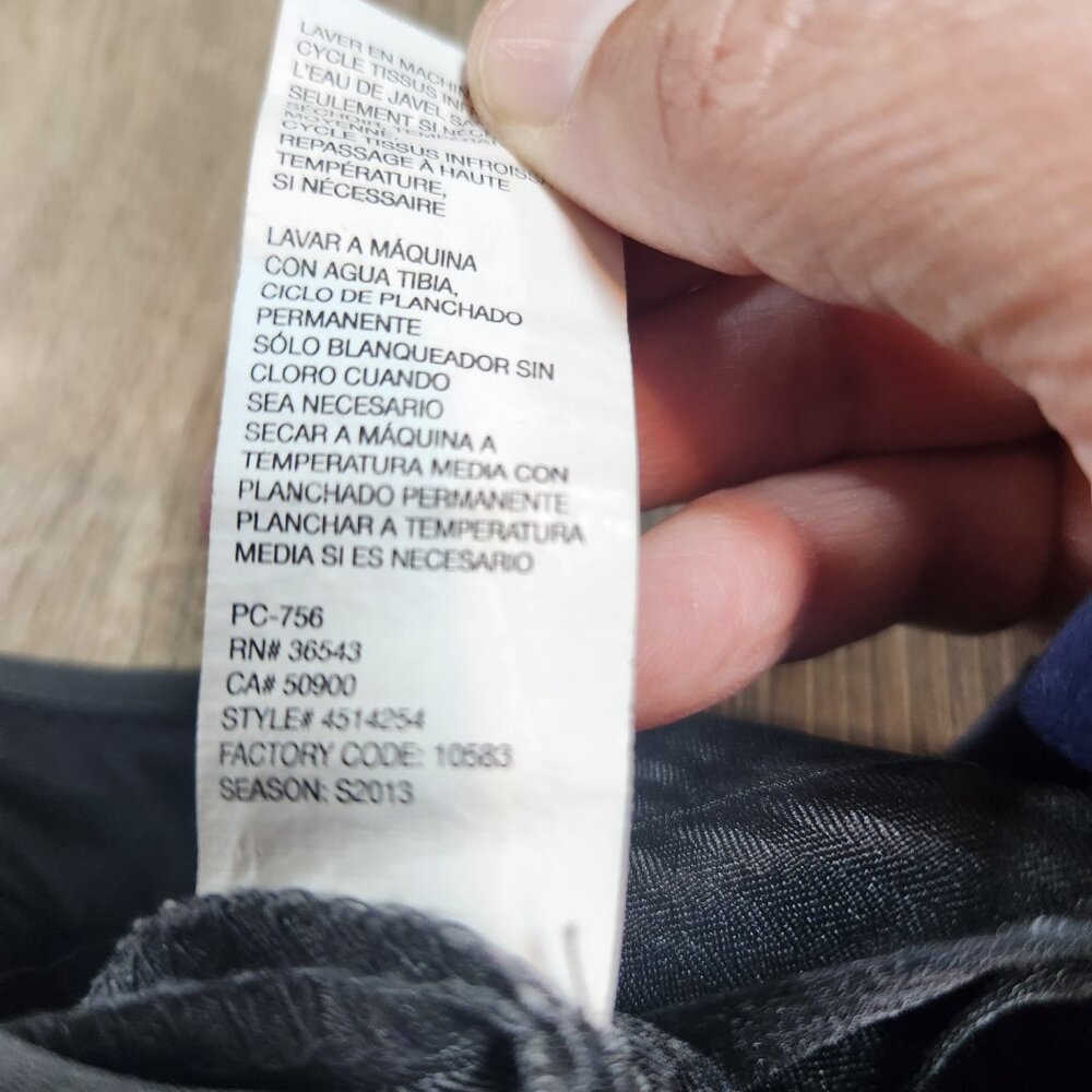 IZOD Men's Gray Dress Pants 36x32 Straight Fit Flat Front Charcoal Office Slacks - Picture 6 of 11